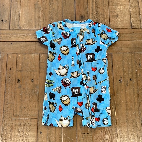 Little crowns & capes Alice in wonderland bamboo short romper - Picture 1 of 4